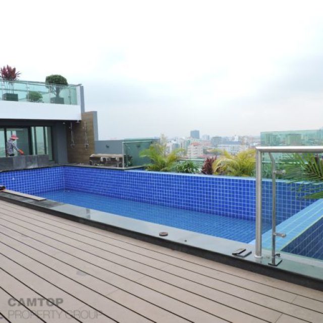 Two beds for rent in Toul Kork with pool and gym